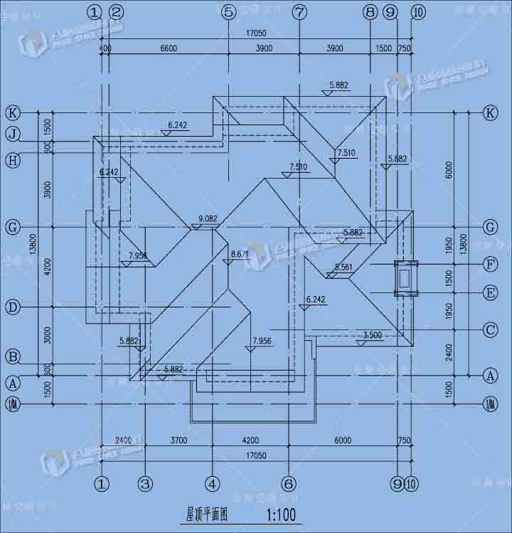 農村美式建筑屋頂層平面.JPG